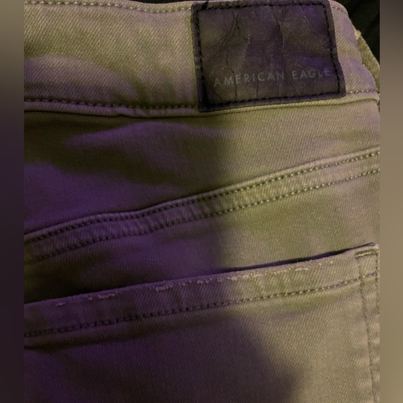 American Eagle Ripped Jeans - Picture 6 of 8